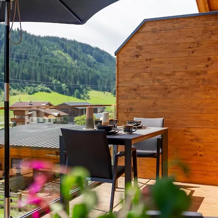 Wagrainer Tauernlodge 42b Chalet *