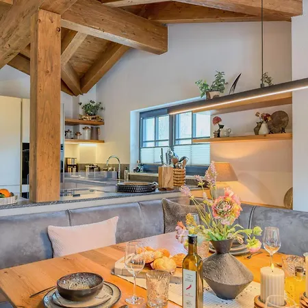 Wagrainer Tauernlodge 42b シャレー *